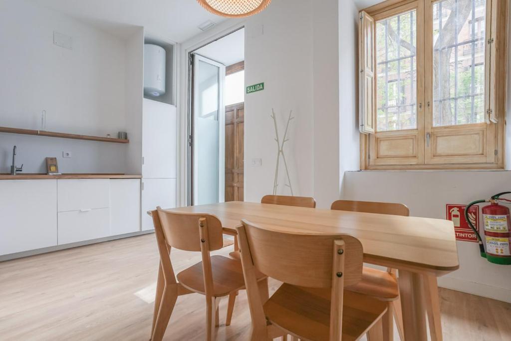 Modern Duplex-2Bedrooms 3Baths-Palacio Madri Exterior foto
